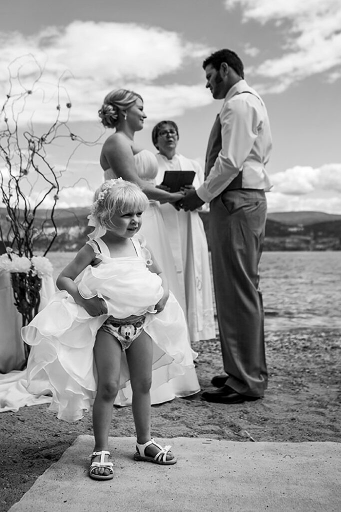 Epic and Awkward Wedding Photos